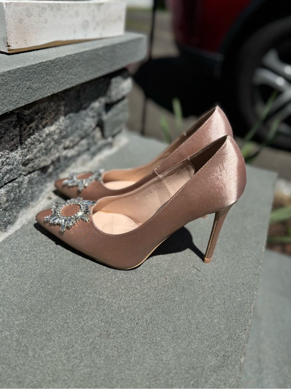 Source Unknown Rose Gold Satin Pointed-Toe Heels with Crystal Medallions